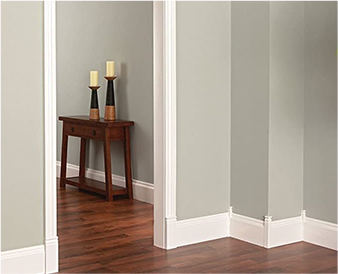 How many aspects can be considered when choosing decorative skirting?